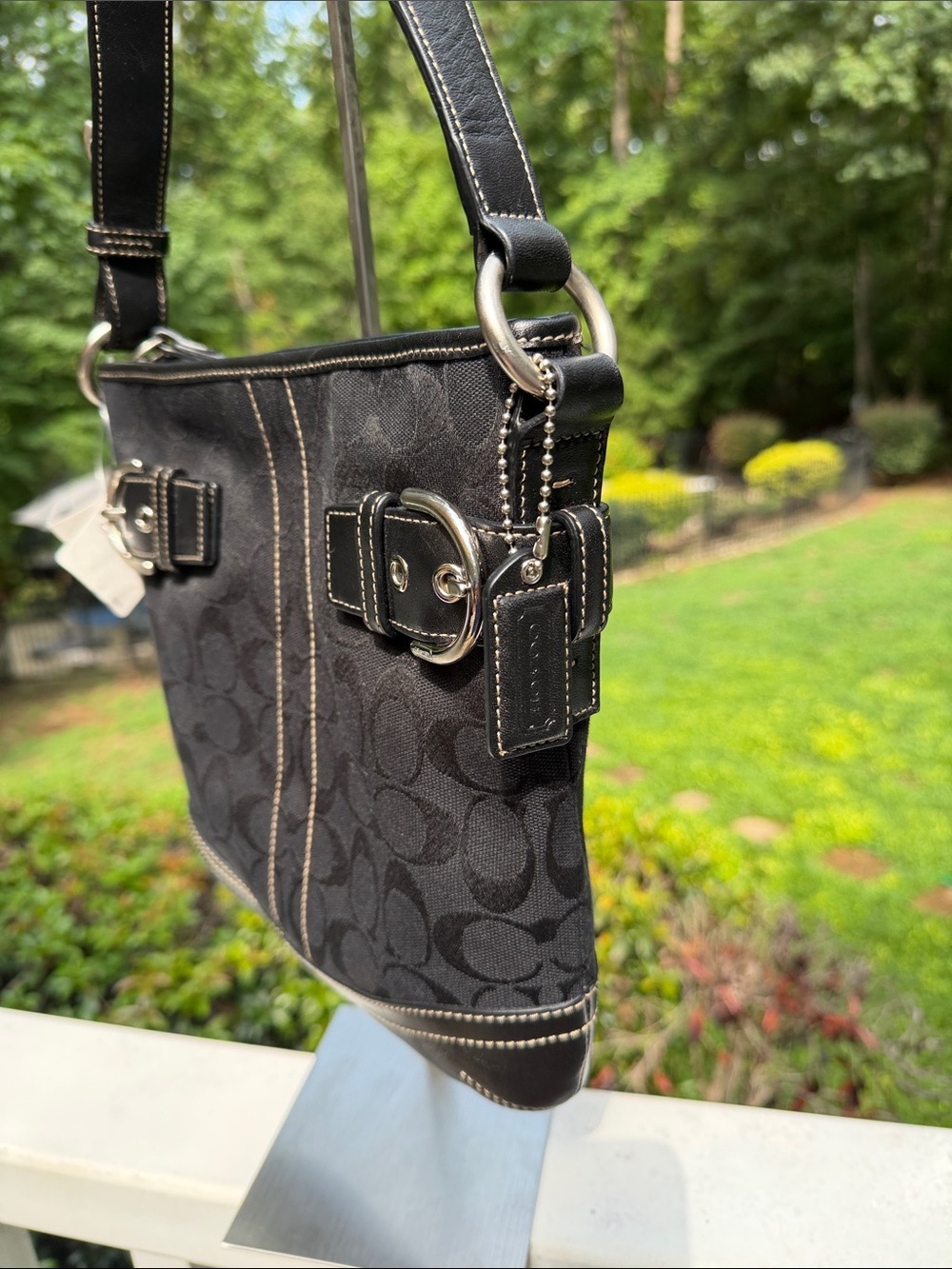 Coach NWT Vintage Signature Small Soft Duffle Leather Shoulder bag - Picture 4 of 17